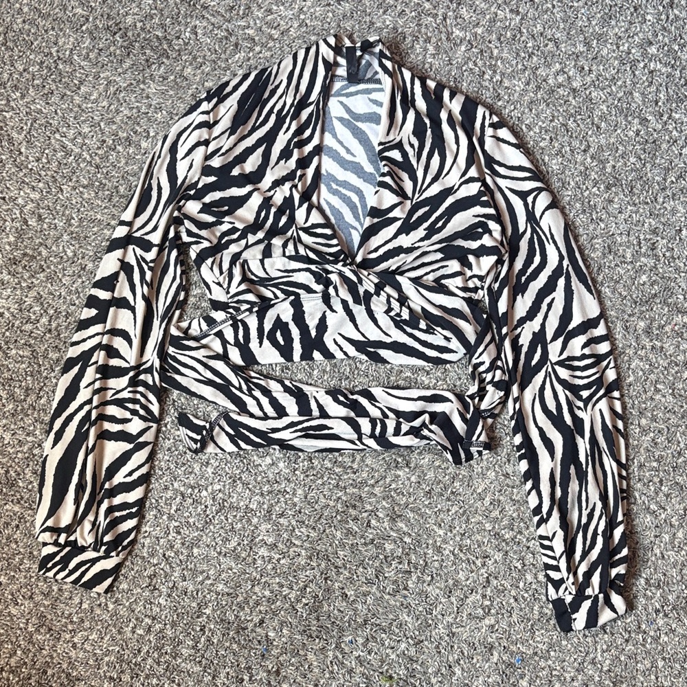 Elegant Zebra Patterned Blouse